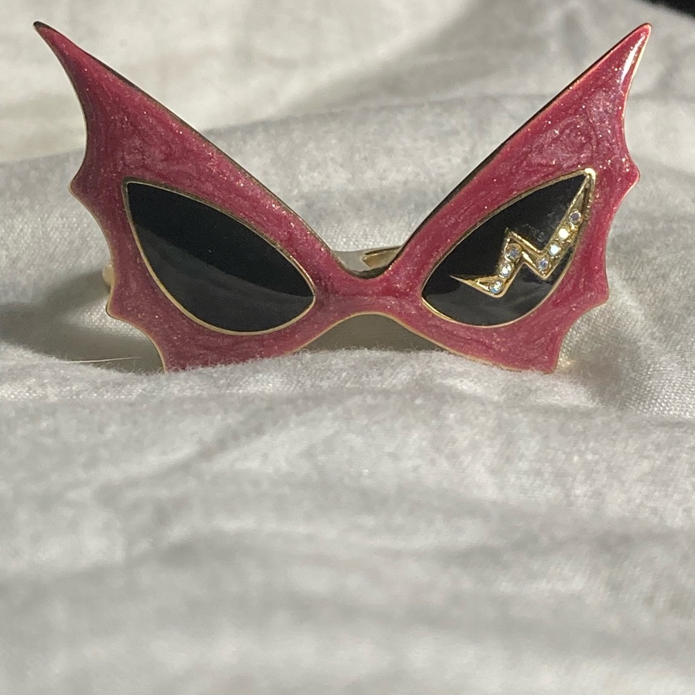Betsey Johnson Cat Thunder Bolt Eyeglasses Pink 2 Finger Double Ring Retired